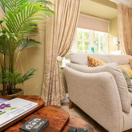 Clematis Ferienhaus *